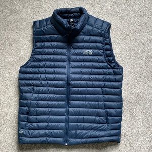 Mountain Hardware Men’s Deloro Down Vest